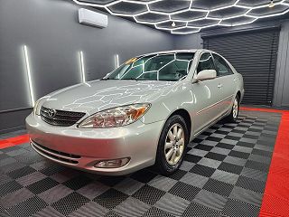 2004 Toyota Camry LE VIN: 4T1BF30K24U064027