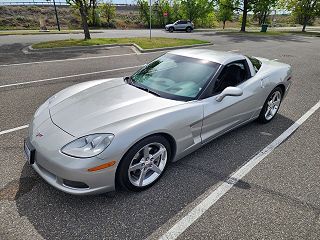 2005 Chevrolet Corvette Base VIN: 1G1YY24U955124940