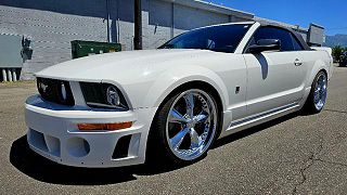 2005 Ford Mustang GT VIN: 1ZVFT85H155242365
