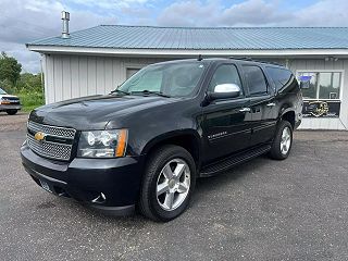 2013 Chevrolet Suburban 1500 LT VIN: 1GNSKJE75DR295913