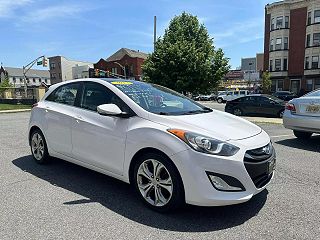 2013 Hyundai Elantra Base VIN: KMHD35LE0DU124261