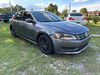 2015 Volkswagen Passat S VIN: 1VWAT7A38FC053871