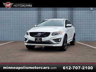 2015 Volvo XC60 T6 R-Design VIN: YV4902RH2F2620841