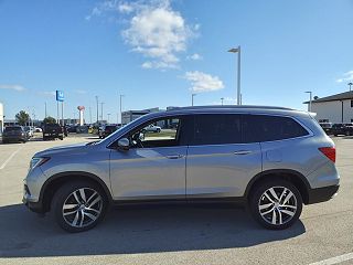 2016 Honda Pilot Touring 5FNYF6H96GB079810 in Bourbonnais, IL 7