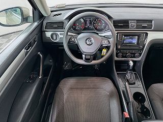 2016 Volkswagen Passat S 1VWAT7A36GC012916 in Miami, FL 18