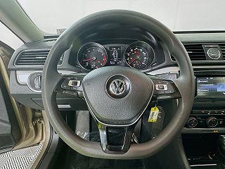 2016 Volkswagen Passat S 1VWAT7A36GC012916 in Miami, FL 8