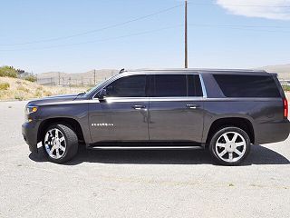 2017 Chevrolet Suburban LT 1GNSCHKC8HR166061 in Barstow, CA 4