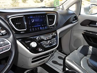 2017 Chrysler Pacifica Touring-L 2C4RC1BG8HR529969 in Barstow, CA 20