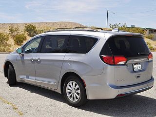 2017 Chrysler Pacifica Touring-L 2C4RC1BG8HR529969 in Barstow, CA 5