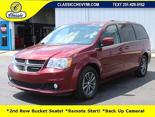 2017 Dodge Grand Caravan SXT 2C4RDGCG3HR735943 in Lake City, MI 1