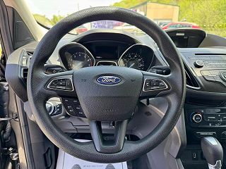 2017 Ford Escape SE 1FMCU0GDXHUA40290 in Seymour, TN 28