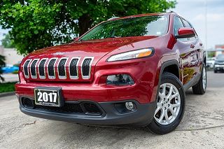 2017 Jeep Cherokee Latitude VIN: 1C4PJMCS1HW579542