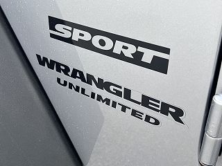 2017 Jeep Wrangler Sport 1C4BJWDG2HL669459 in Frederick, MD 16