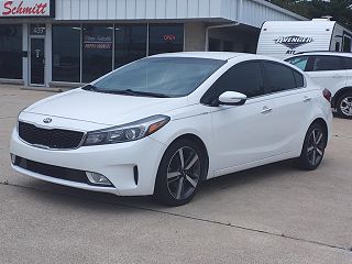 2017 Kia Forte EX VIN: 3KPFL4A85HE057617