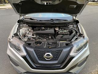 2017 Nissan Rogue S KNMAT2MV9HP509519 in Sterling, VA 13