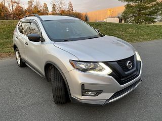 2017 Nissan Rogue S KNMAT2MV9HP509519 in Sterling, VA 4