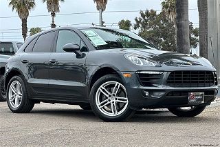 2017 Porsche Macan Base VIN: WP1AA2A52HLB80095