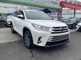 2017 Toyota Highlander SE VIN: 5TDJZRFH1HS395326