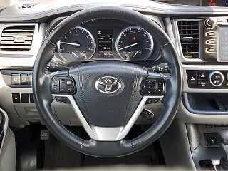 2017 Toyota Highlander XLE 5TDJZRFH9HS436169 in Lemon Grove, CA 10