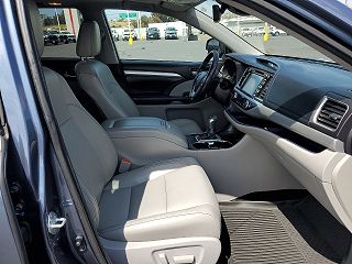 2017 Toyota Highlander XLE 5TDJZRFH9HS436169 in Lemon Grove, CA 20
