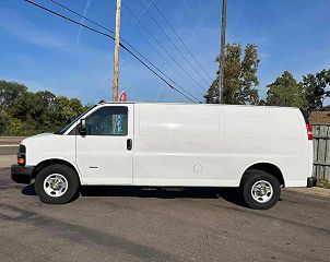 2018 Chevrolet Express 2500 1GCWGBF16J1222765 in Crystal, MN 2