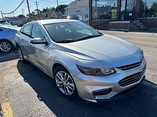 2018 Chevrolet Malibu LT VIN: 1G1ZD5ST2JF198183