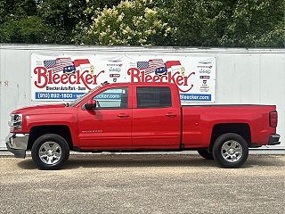 2018 Chevrolet Silverado 1500 LT 3GCPCREC3JG512345 in Dunn, NC 7