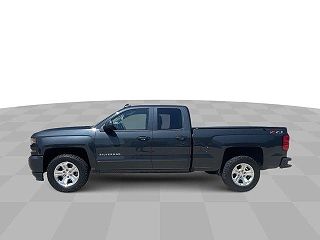 2018 Chevrolet Silverado 1500 LT VIN: 2GCVKREC2J1108374