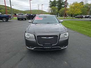 2018 Chrysler 300 Limited Edition 2C3CCAKG4JH268216 in Painted Post, NY 2