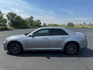 2018 Chrysler 300 S VIN: 2C3CCAGG8JH267210