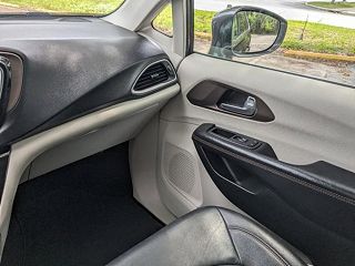 2018 Chrysler Pacifica Touring-L 2C4RC1BG8JR278974 in Beaufort, SC 17