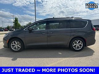 2018 Chrysler Pacifica Touring VIN: 2C4RC1FG3JR107401