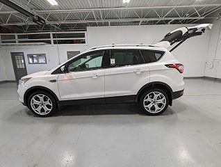 2018 Ford Escape Titanium 1FMCU9J91JUC74431 in Greensburg, PA 11