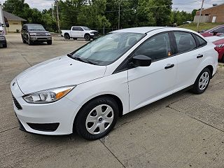 2018 Ford Focus S 1FADP3E23JL320721 in Amelia, OH 3