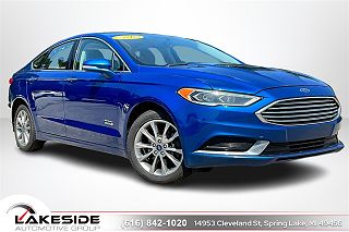 2018 Ford Fusion SE VIN: 3FA6P0PU0JR195250