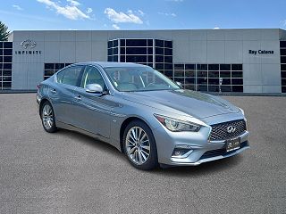 2018 Infiniti Q50 Luxe VIN: JN1EV7AR0JM611494