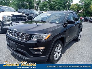 2018 Jeep Compass Latitude 3C4NJDBBXJT270656 in Chambersburg, PA 1