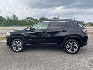 2018 Jeep Compass Limited Edition 3C4NJDCB1JT266400 in Houston, TX 4