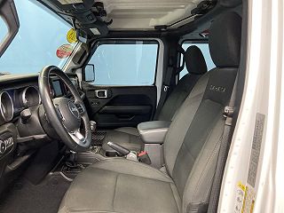 2018 Jeep Wrangler Sahara 1C4HJXEG8JW264807 in East Hartford, CT 9
