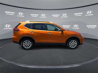 2018 Nissan Rogue SV JN8AT2MVXJW301598 in Saint Louis, MO 23