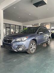 2018 Subaru Outback 2.5i Limited VIN: 4S4BSANC1J3305160