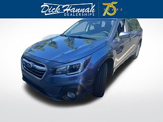 2018 Subaru Outback 2.5i VIN: 4S4BSAFC9J3217679