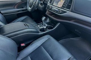 2018 Toyota Highlander XLE 5TDJZRFH9JS489055 in Richmond, CA 17
