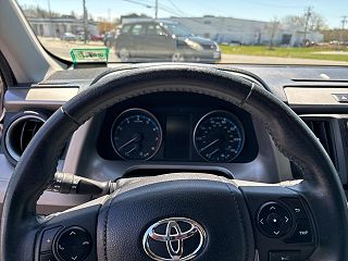 2018 Toyota RAV4 XLE 2T3RFREV3JW795475 in New Windsor, NY 8