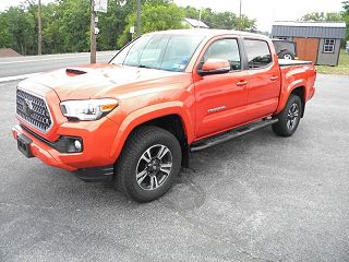 2018 Toyota Tacoma TRD Sport VIN: 3TMCZ5AN4JM133949