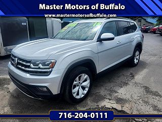 2018 Volkswagen Atlas SE VIN: 1V2DR2CA9JC503399