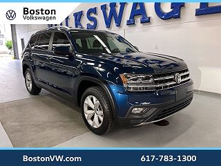 2018 Volkswagen Atlas SE VIN: 1V2KR2CA0JC530143