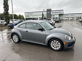 2018 Volkswagen Beetle  VIN: 3VWFD7AT9JM717377