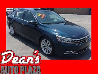 2018 Volkswagen Passat SE VIN: 1VWBA7A36JC027823