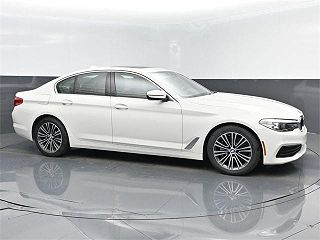 2019 BMW 5 Series 530i VIN: WBAJA5C50KBX87400